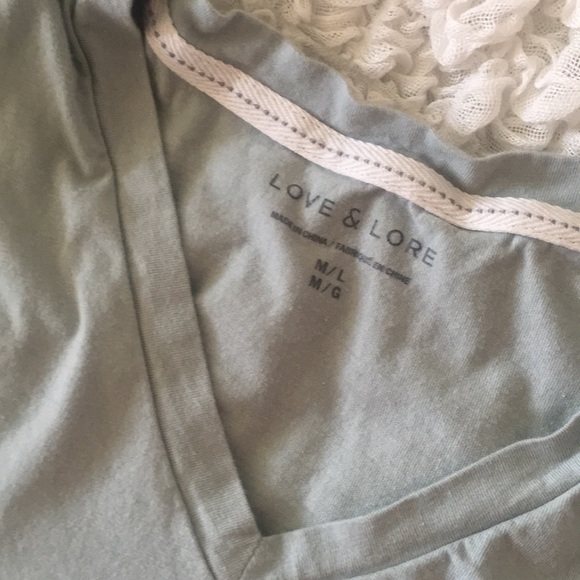 Light Green Sleep Shirt with Pouch - Picture 3 of 6